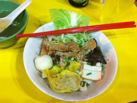 Uncle Noodles Special dry noodles