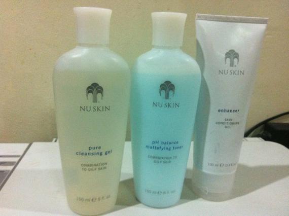 cleanser gel + toner + moisturizer